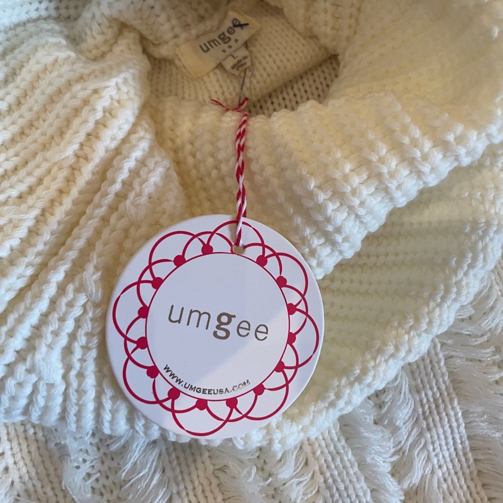 NWT Umgee sweater